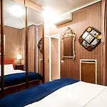 Santa Cecilia Apartment In Via Del Corso