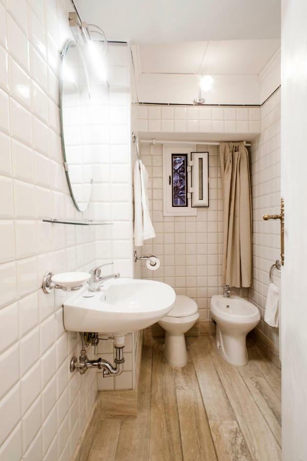 Apartment Santa Cecilia In Via Del Corso Rom
